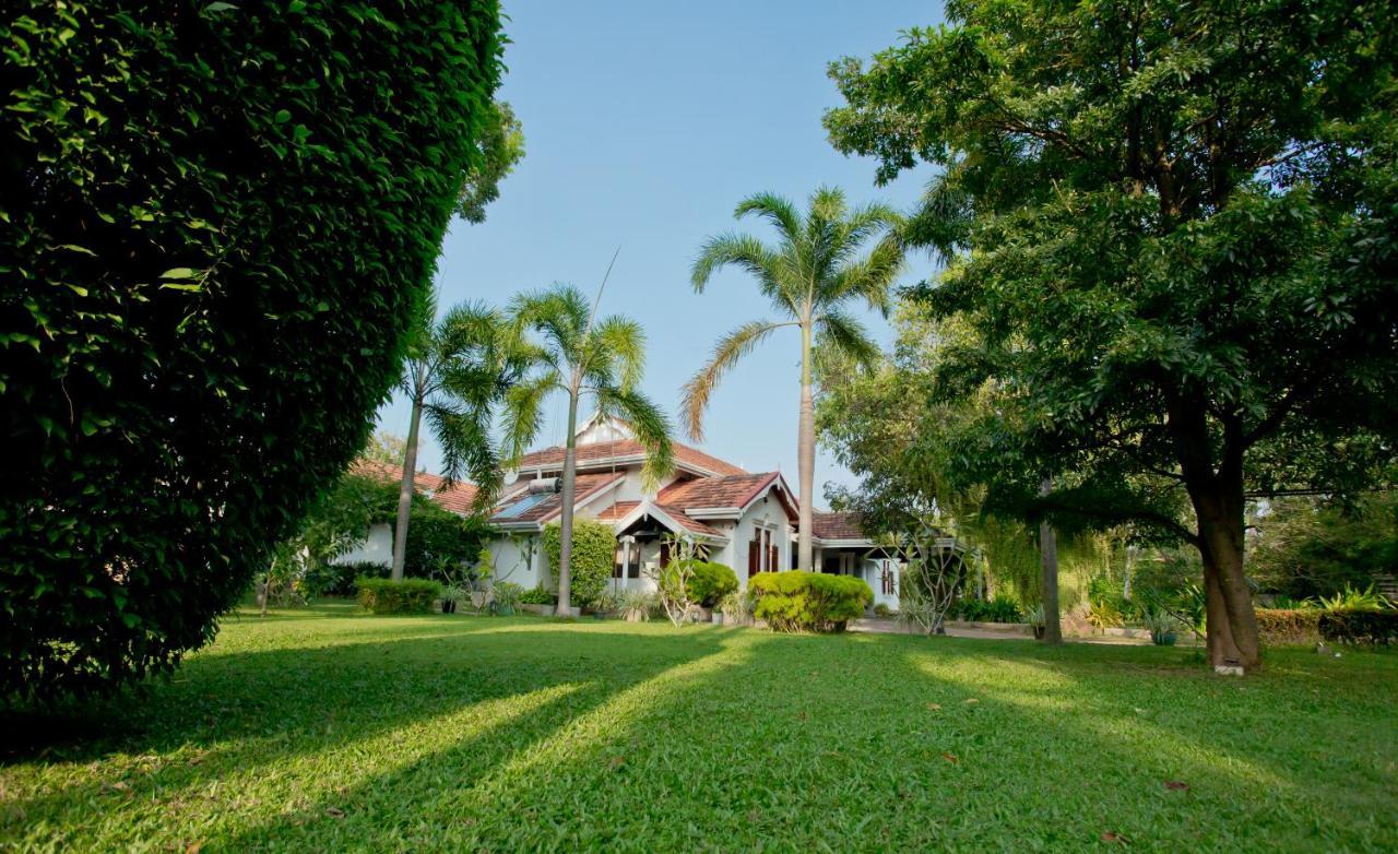 Hotel Swanee Grand Negombo Exterior foto