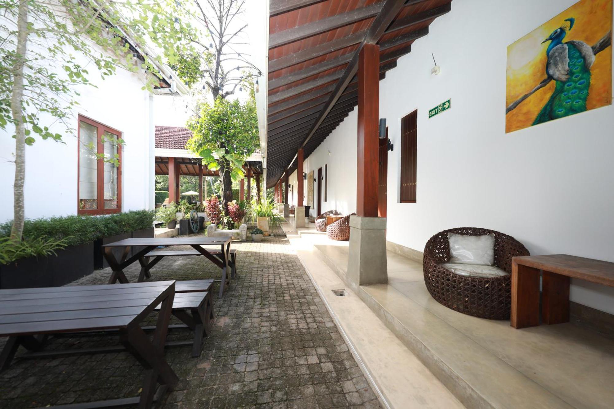 Hotel Swanee Grand Negombo Exterior foto